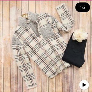 Checkered pullover with rose gold detailing